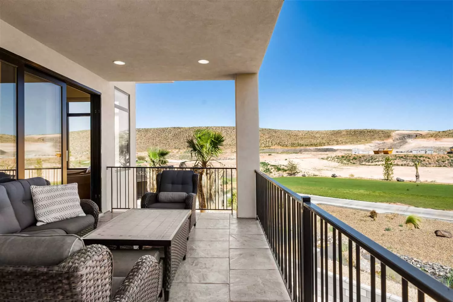 Covered Patio / Golf View