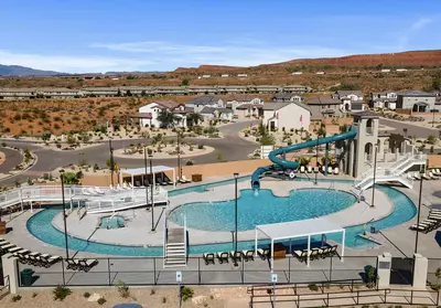 Community Pool and Lazy River