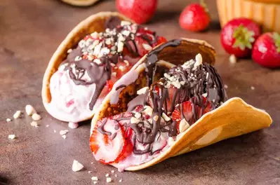 ice cream strawberry tacos