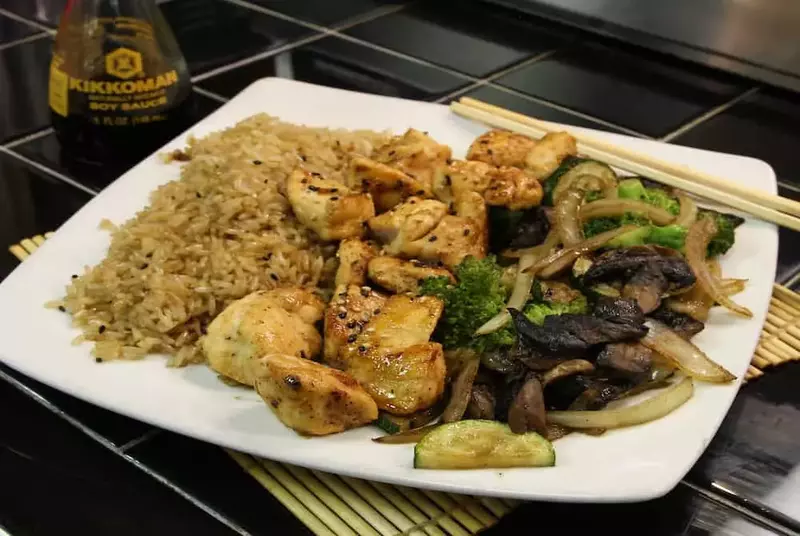 chicken and veggie hibachi with fried rice