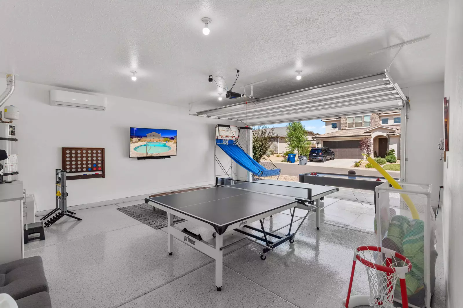Garage Game Room: Air Hockey, Ping Pong, Shoot Out