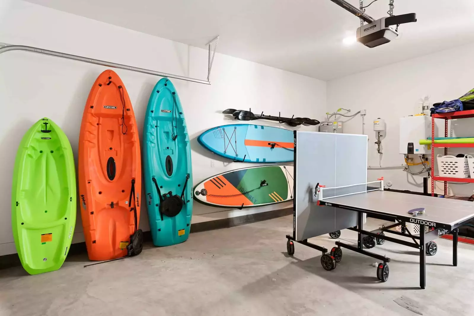 4 Kayaks and 2 Paddleboards