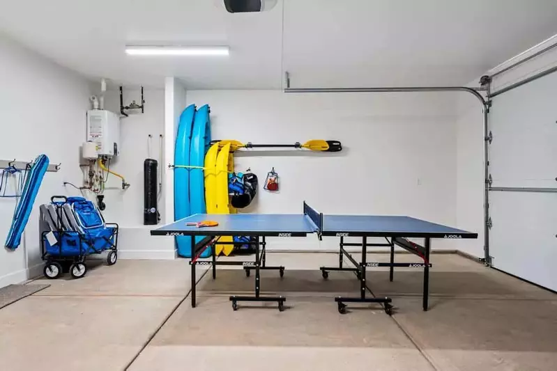 Garage/Ping Pong/Water Vessels