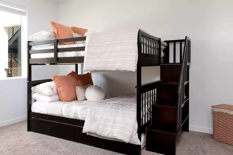 F/F Bunk w/ T Trundle(M) Bunk Room