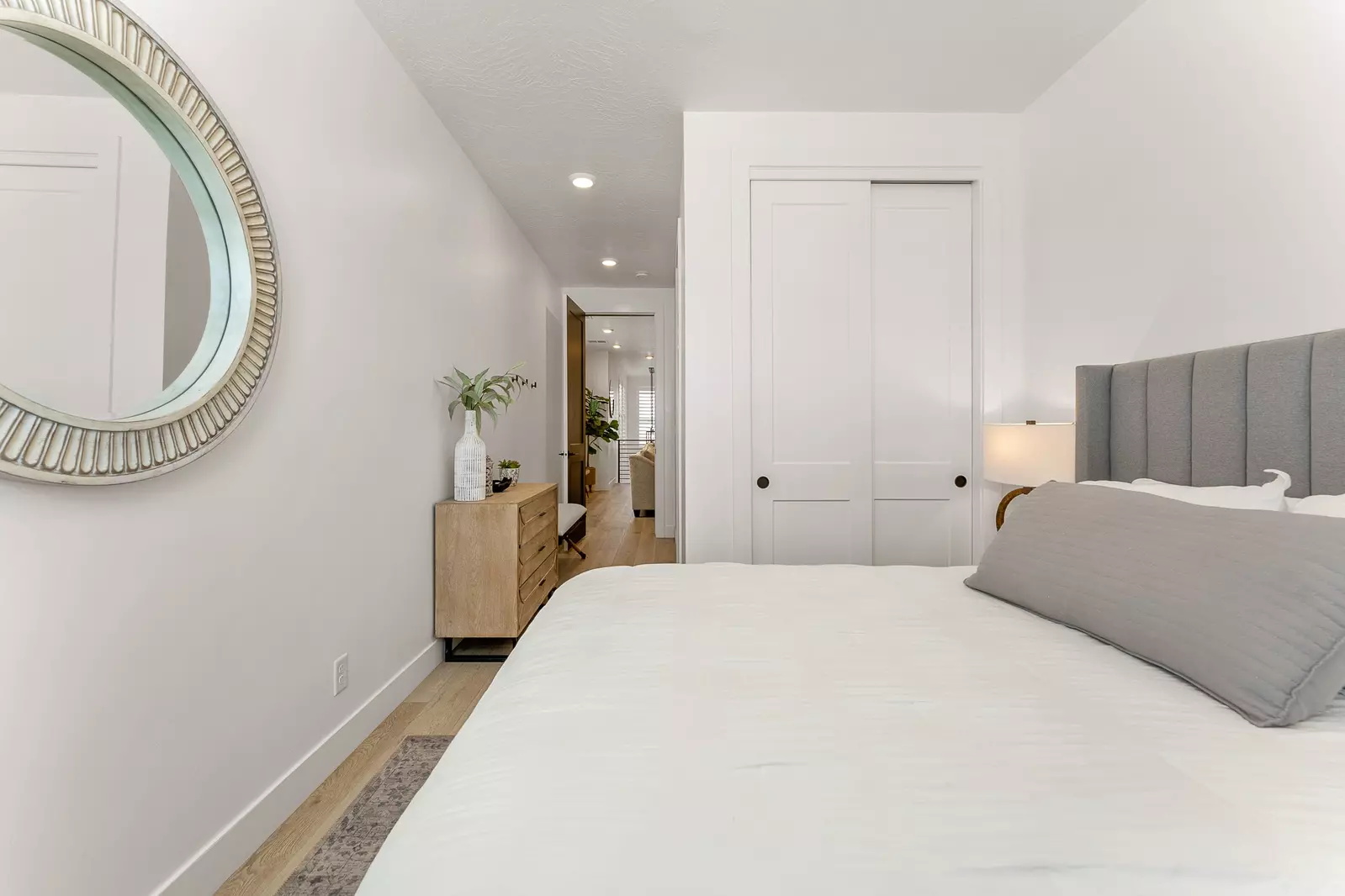 Queen Bedroom