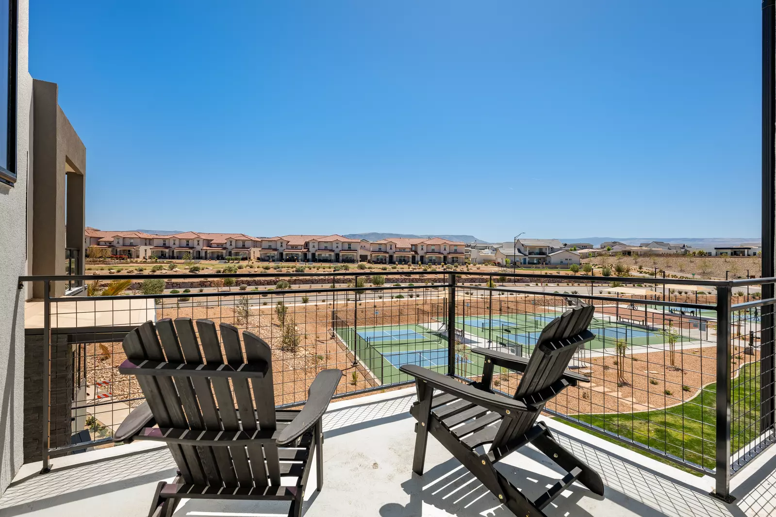 Deck - Pickleball Courts