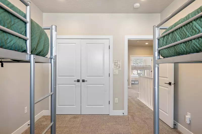Twin/Twin Bunks