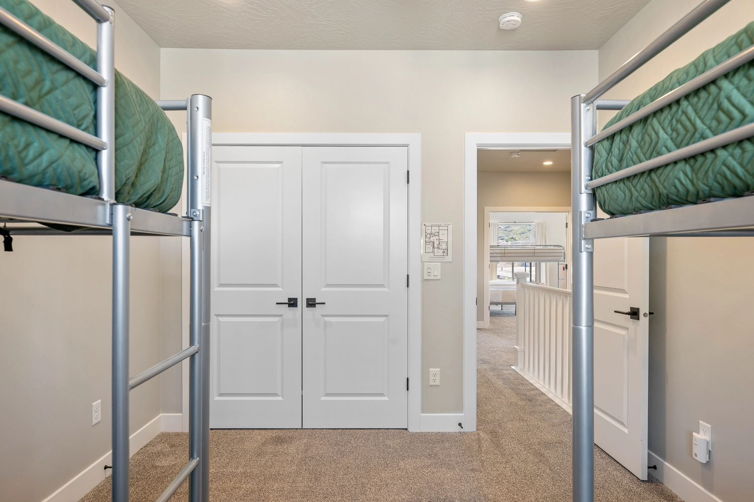 Twin/Twin Bunks
