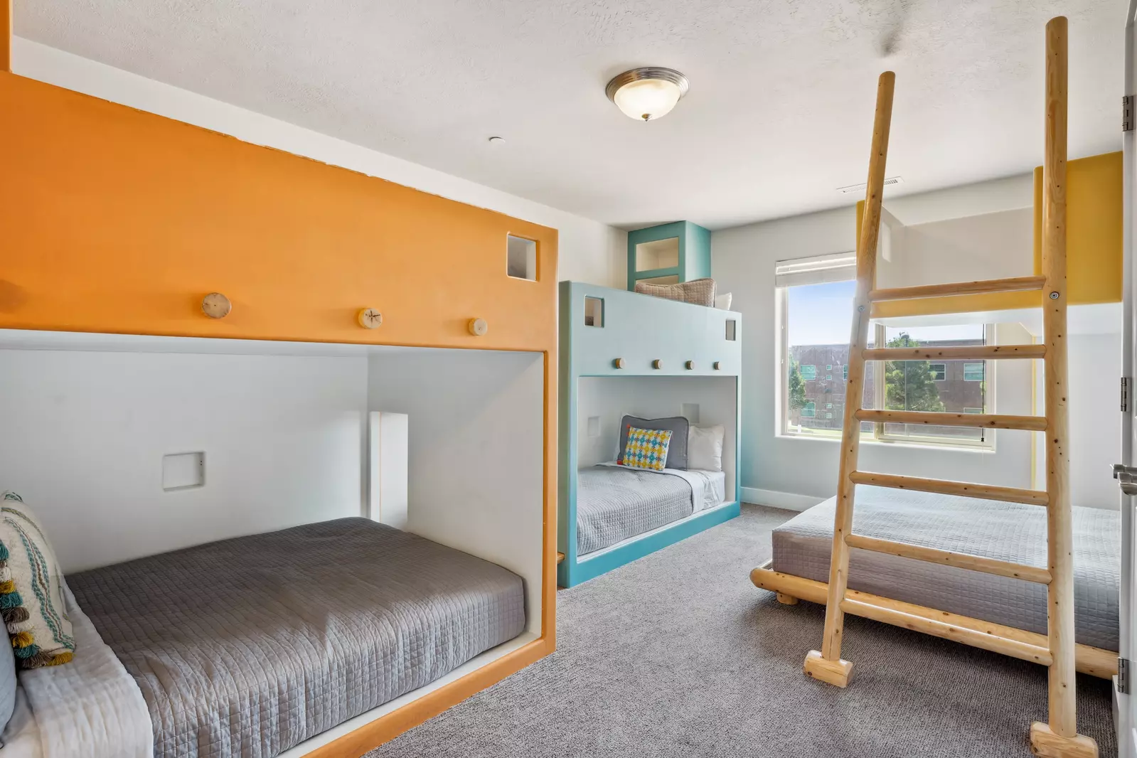 Twin/Twin, Twin/Double,  and Twin/Queen Bunks #1