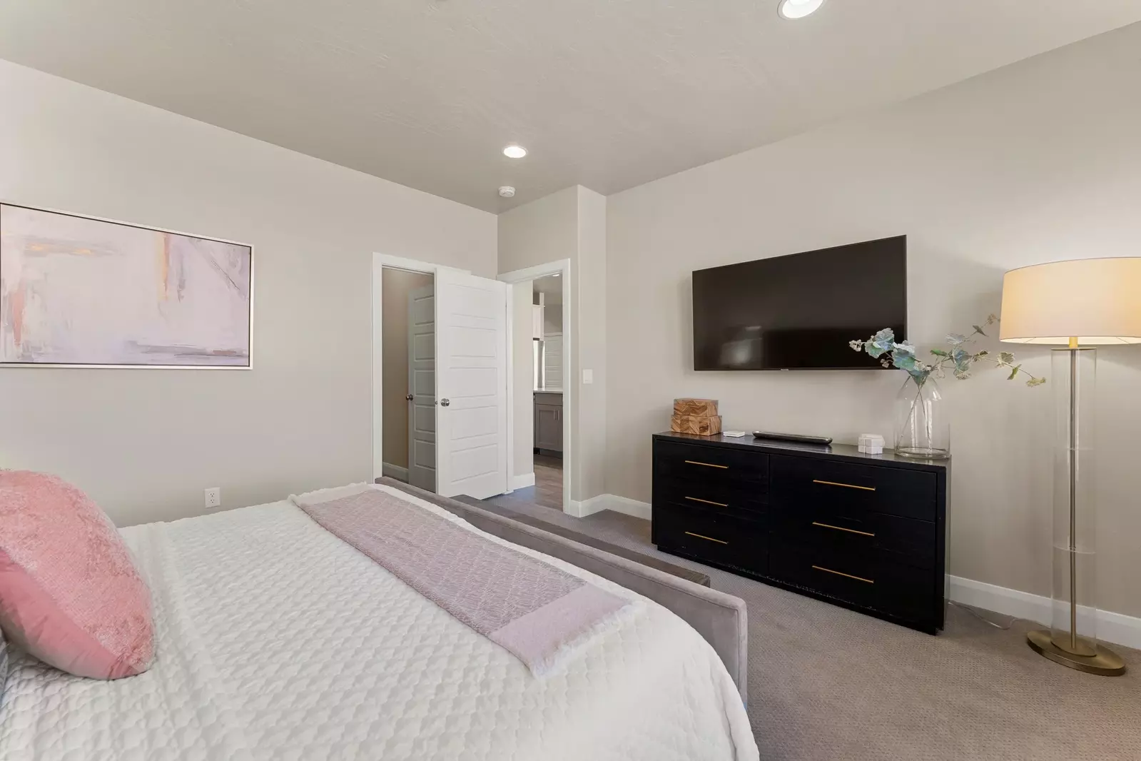 King Bedroom