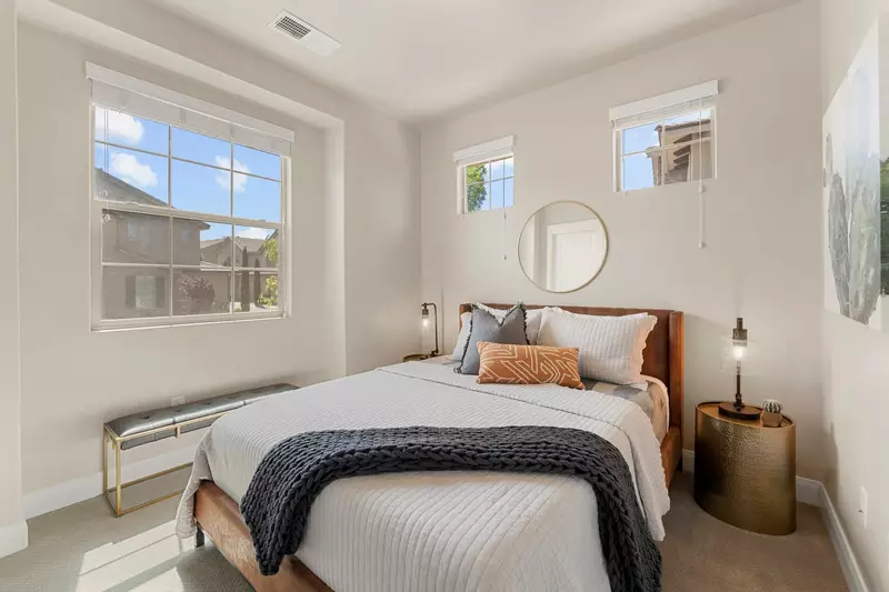 Queen Bedroom