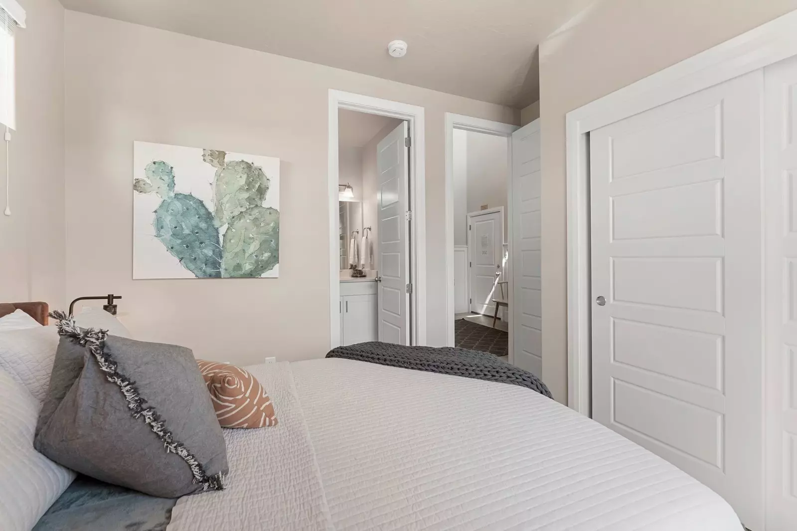 Queen Bedroom