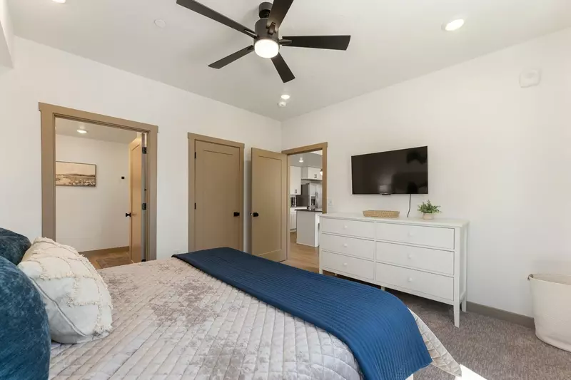 King Bedroom