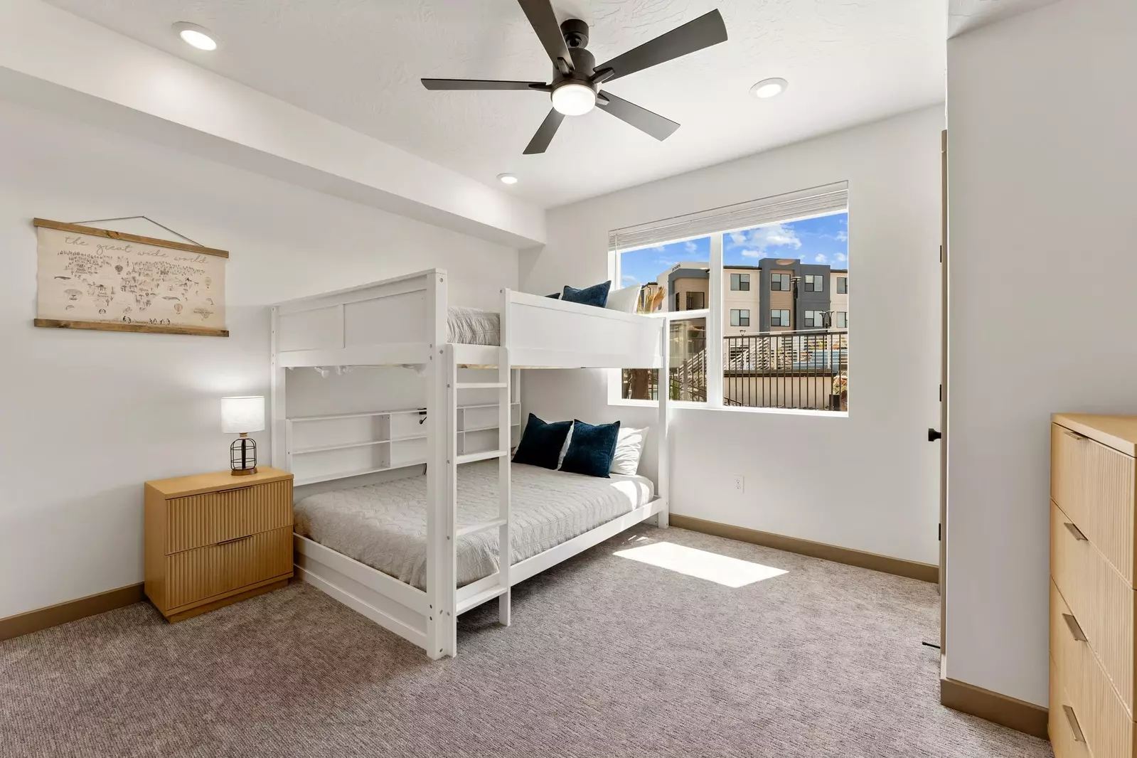 Queen/Queen Bunk Bedroom