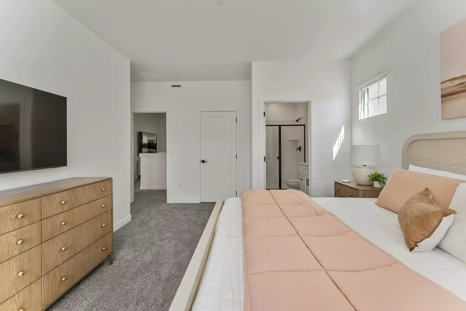 King Bedroom