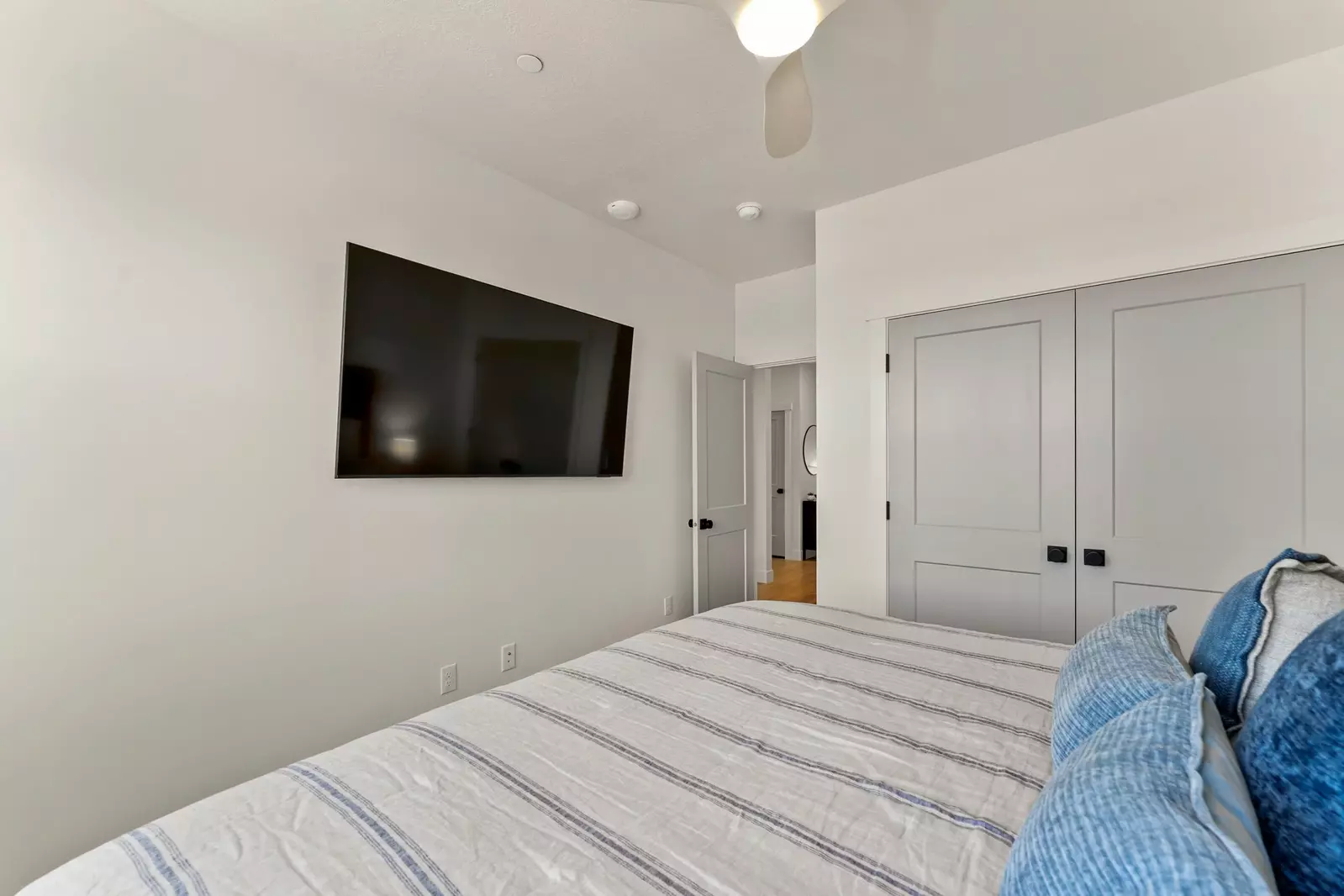 King Bedroom