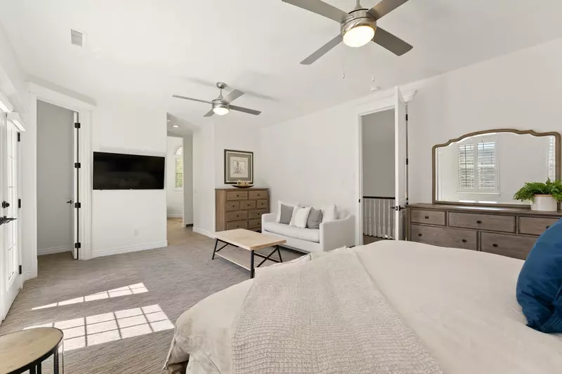 King Bedroom