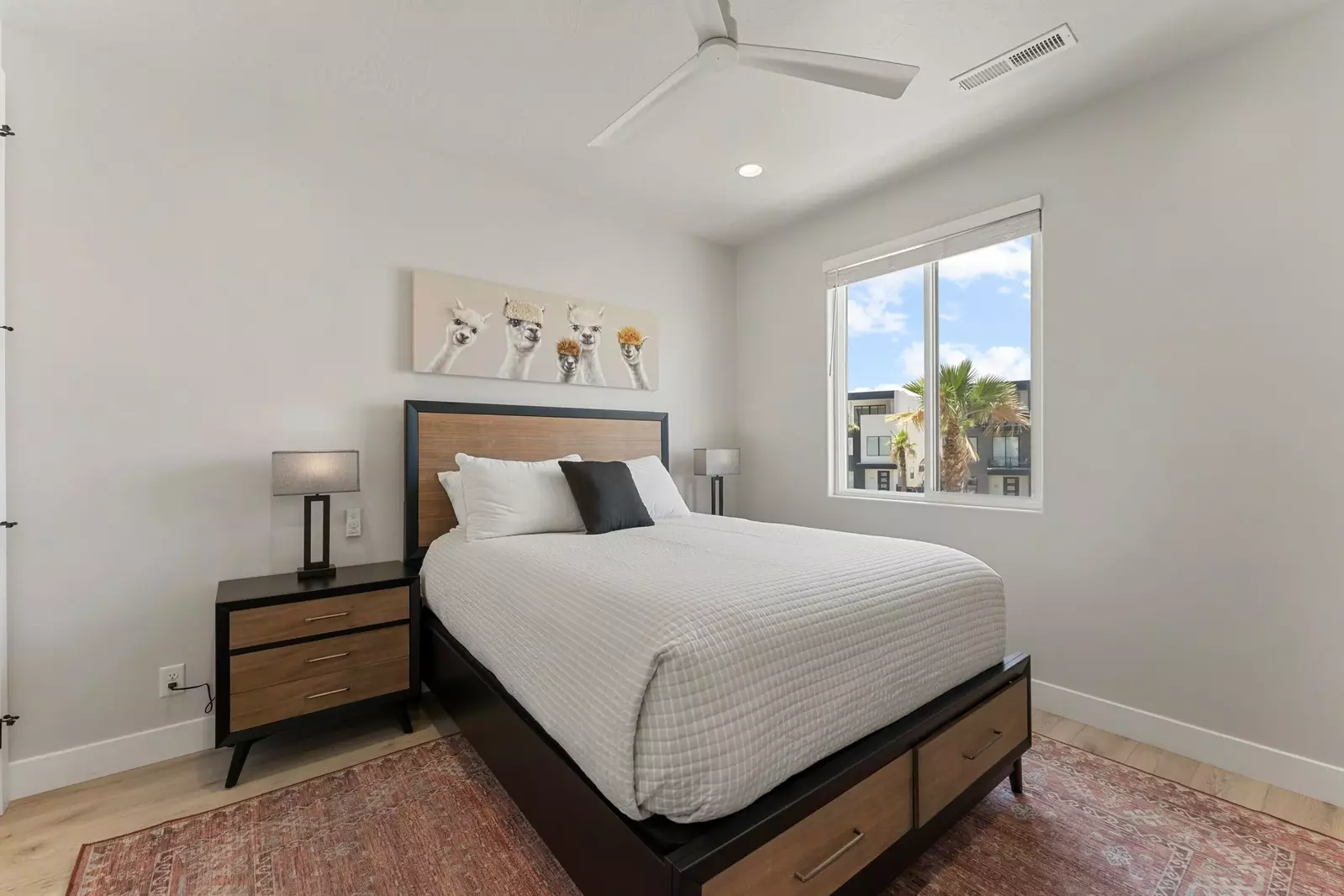 Queen Bedroom