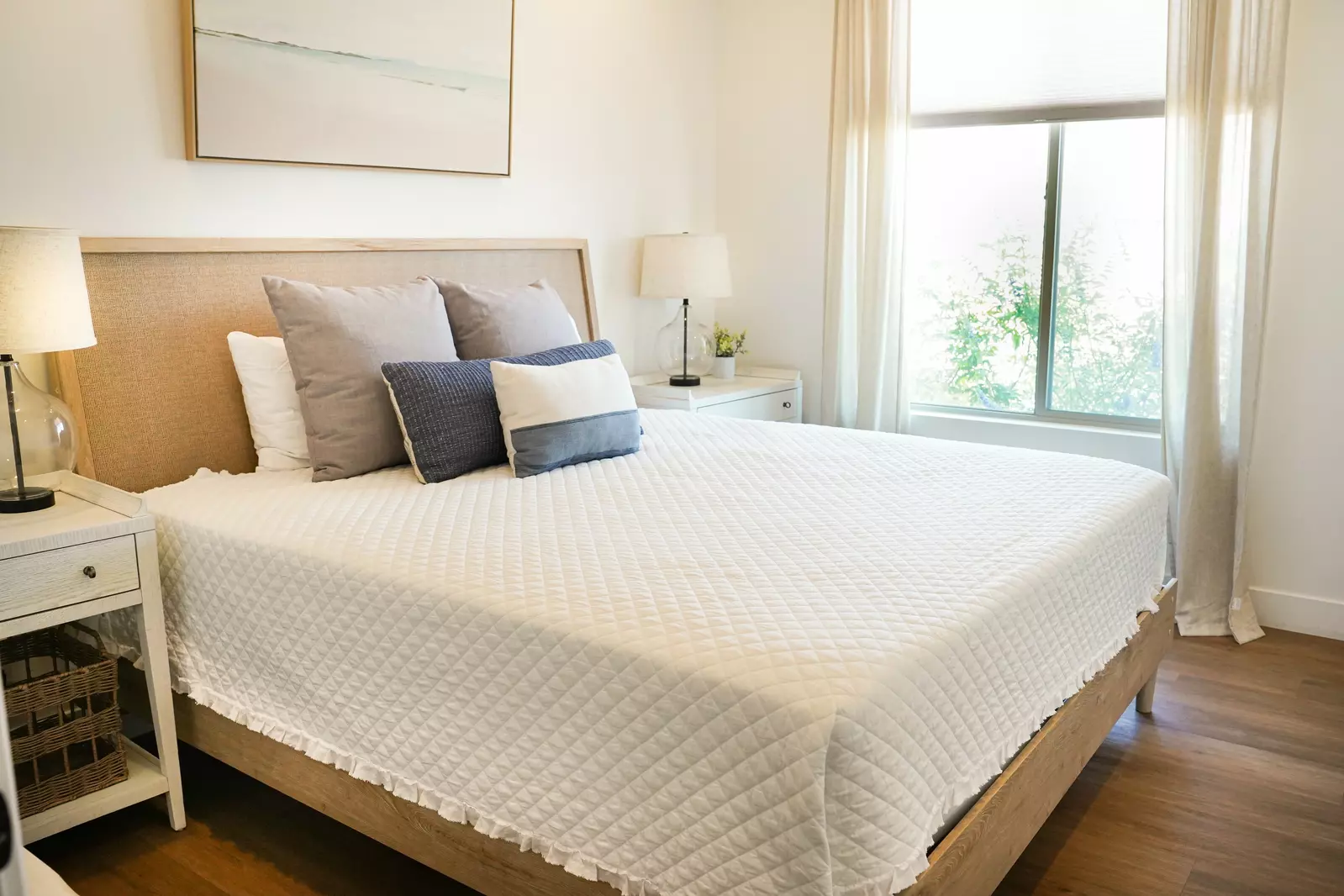 Queen Bedroom