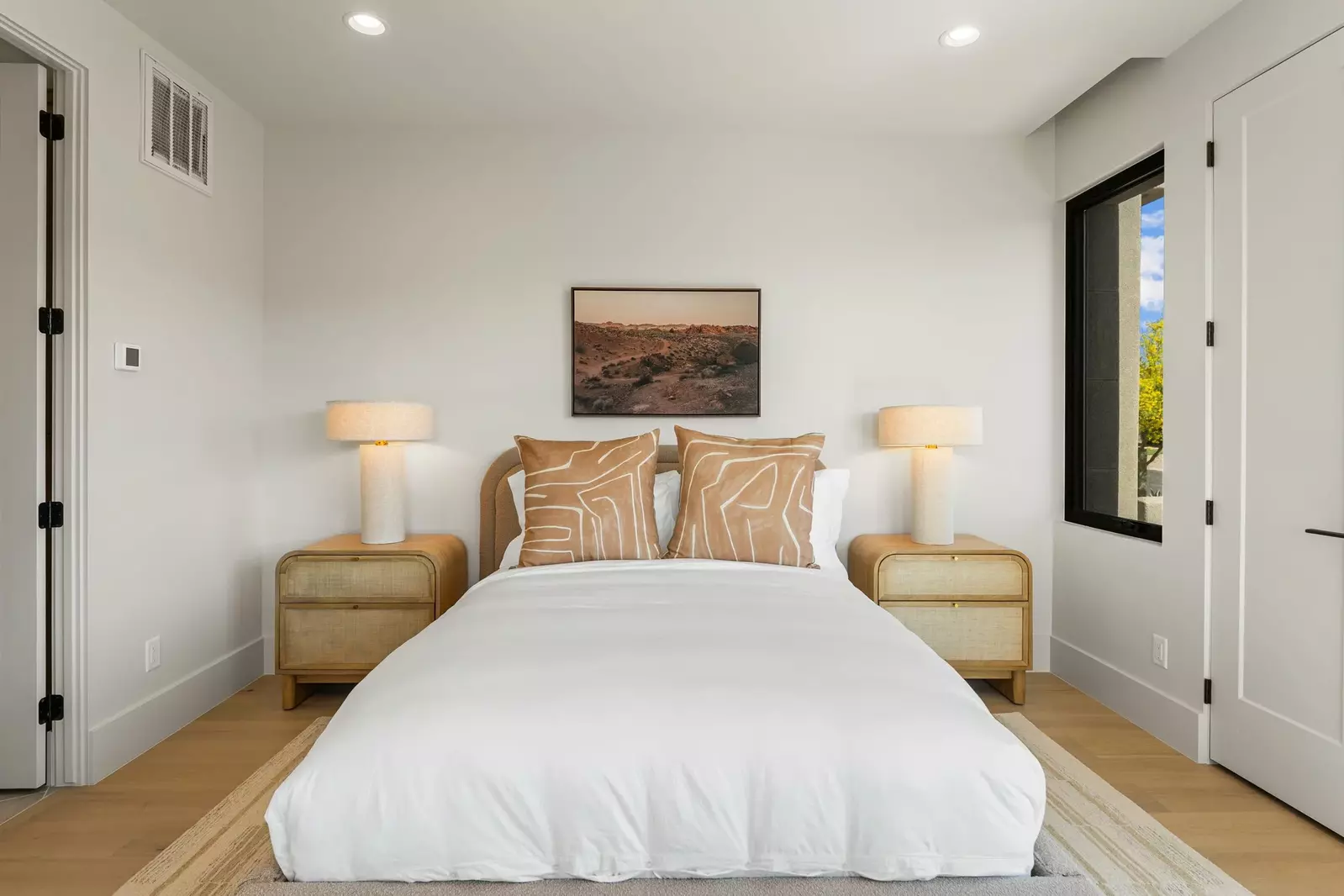Queen Bedroom
