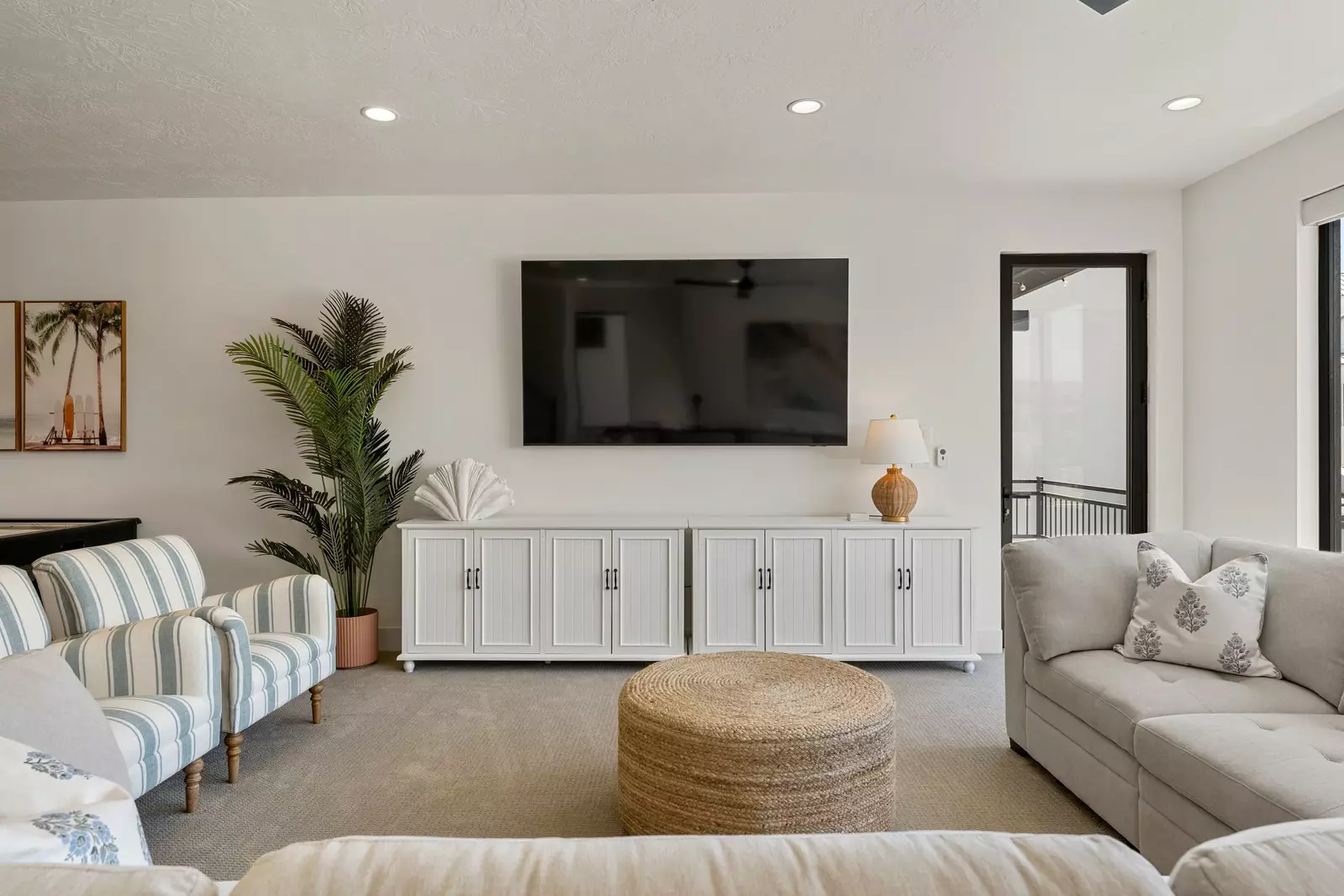 2nd Floor Family Room