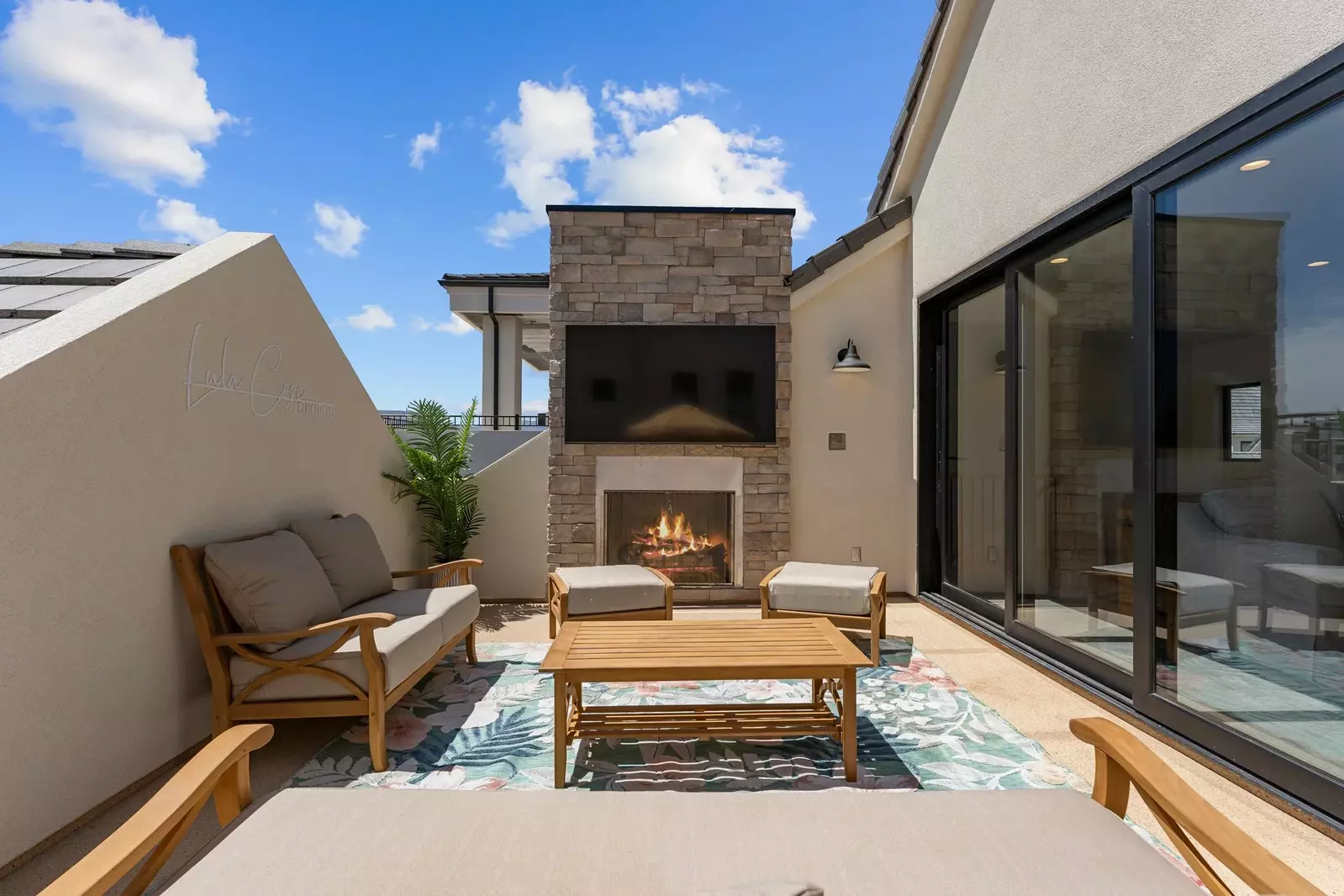 Rooftop Deck