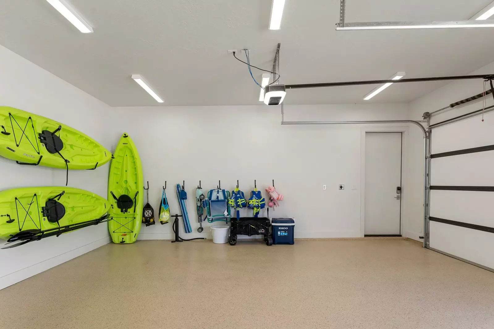 Interior Garage