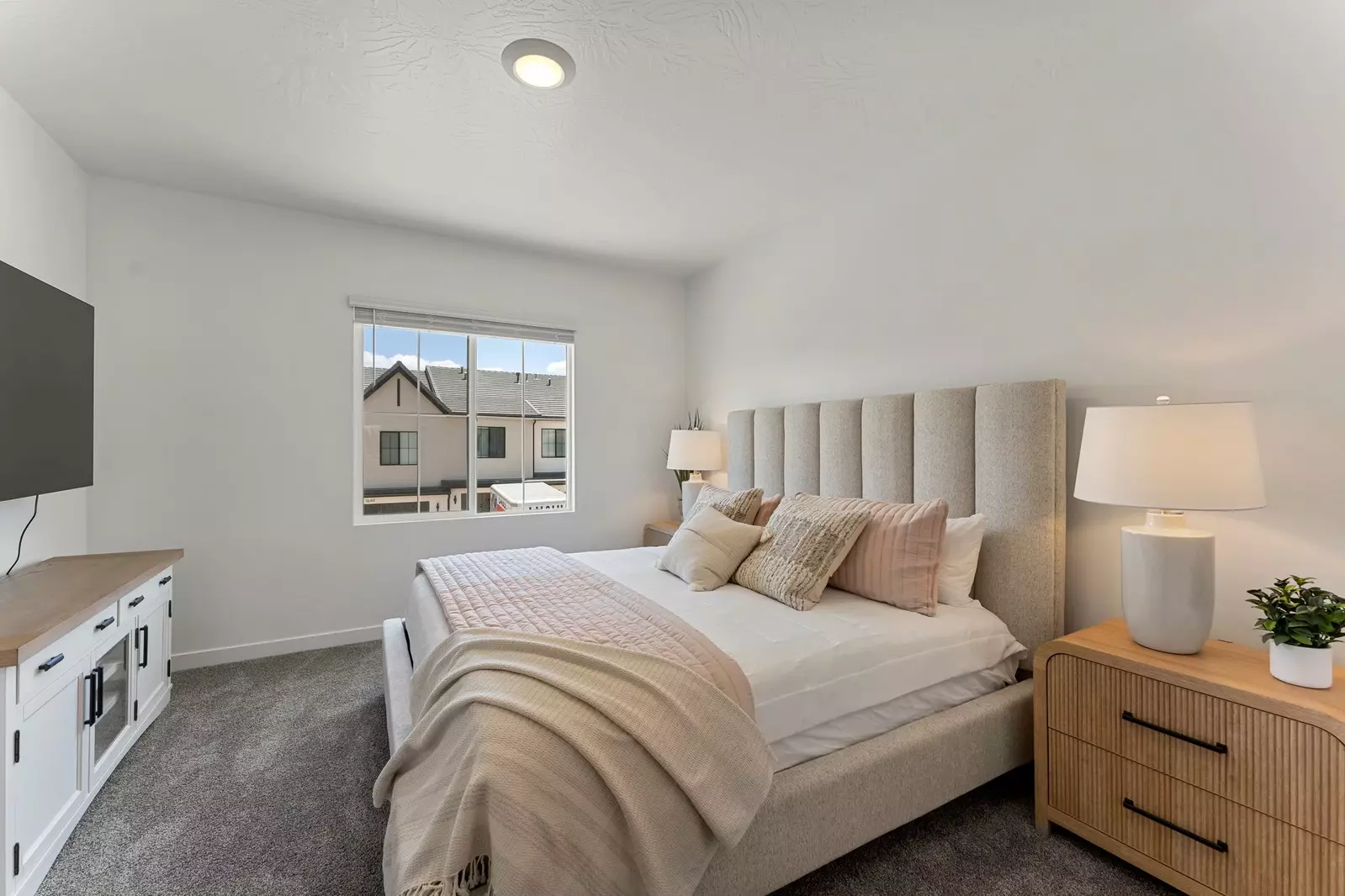 King Bedroom