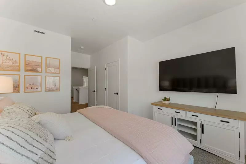 King Bedroom