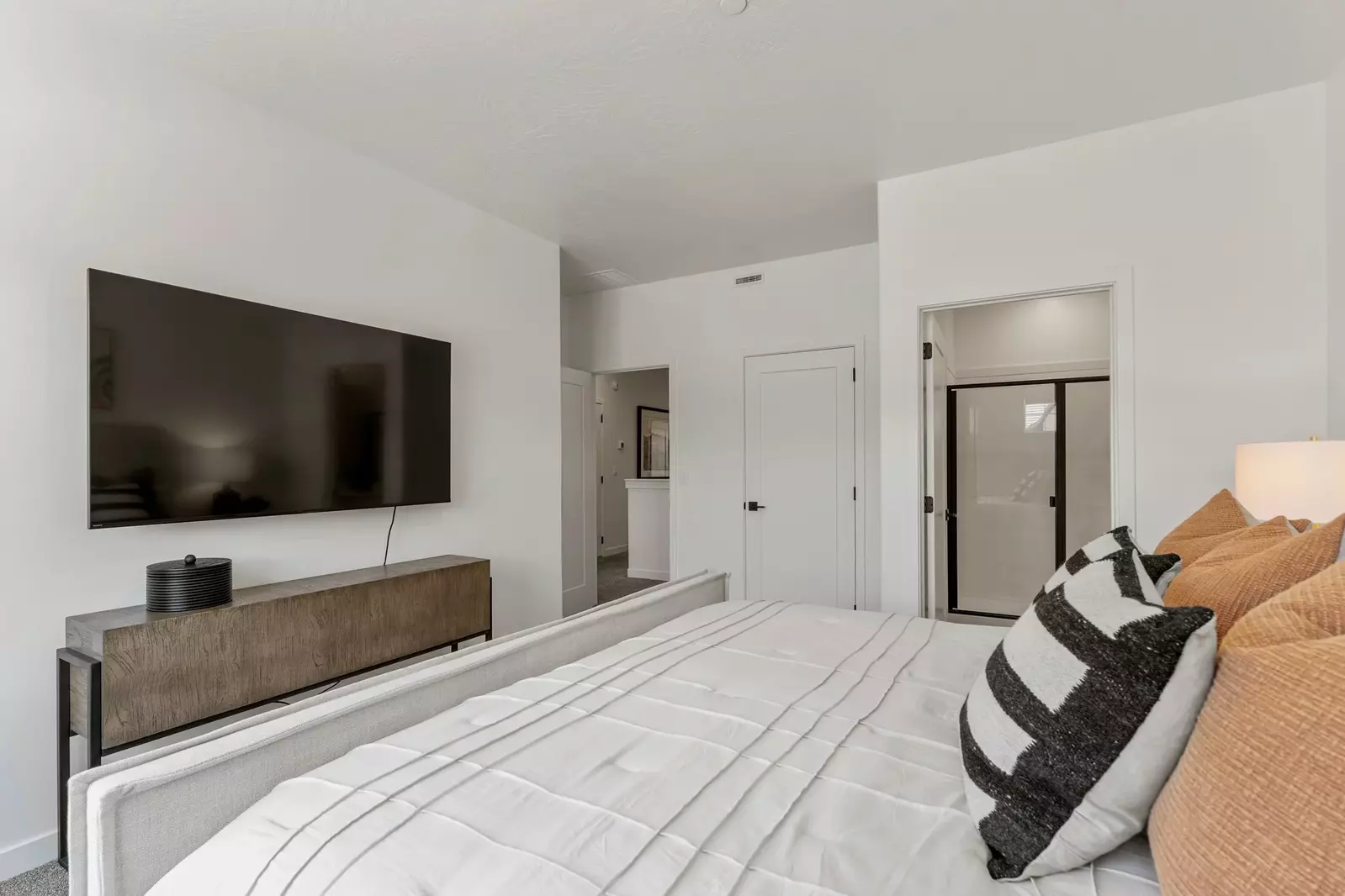 King Bedroom