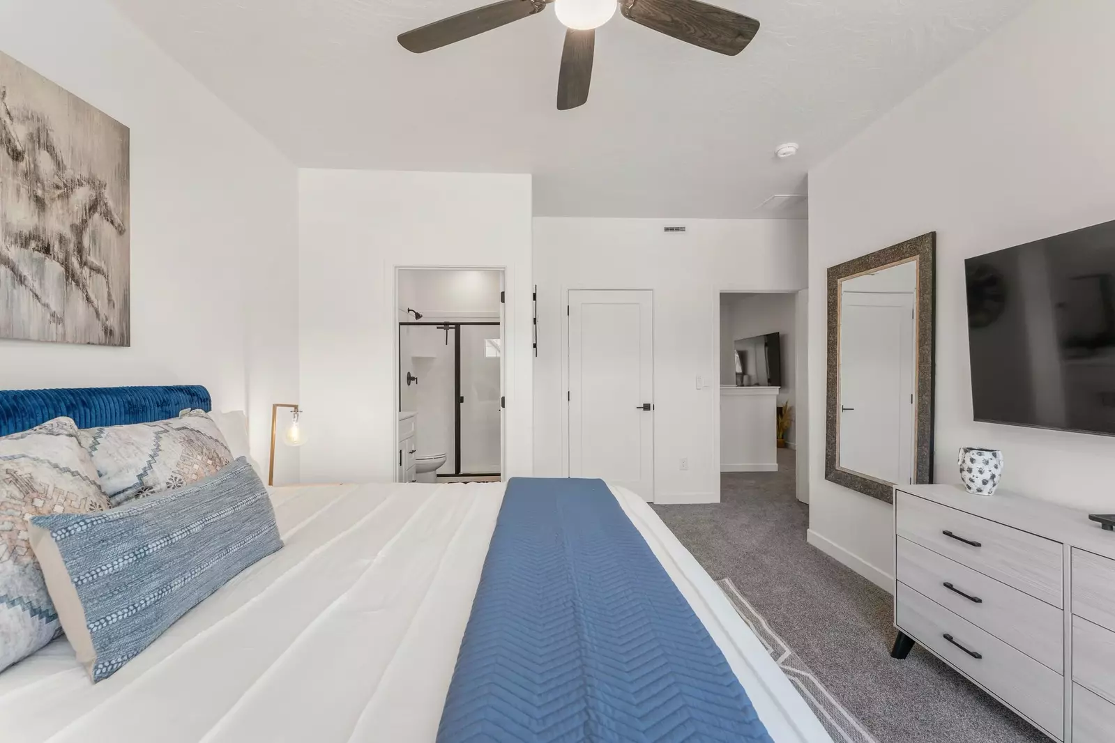 King Bedroom
