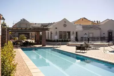elim-valley-pool
