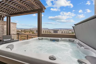 Private Hot Tub