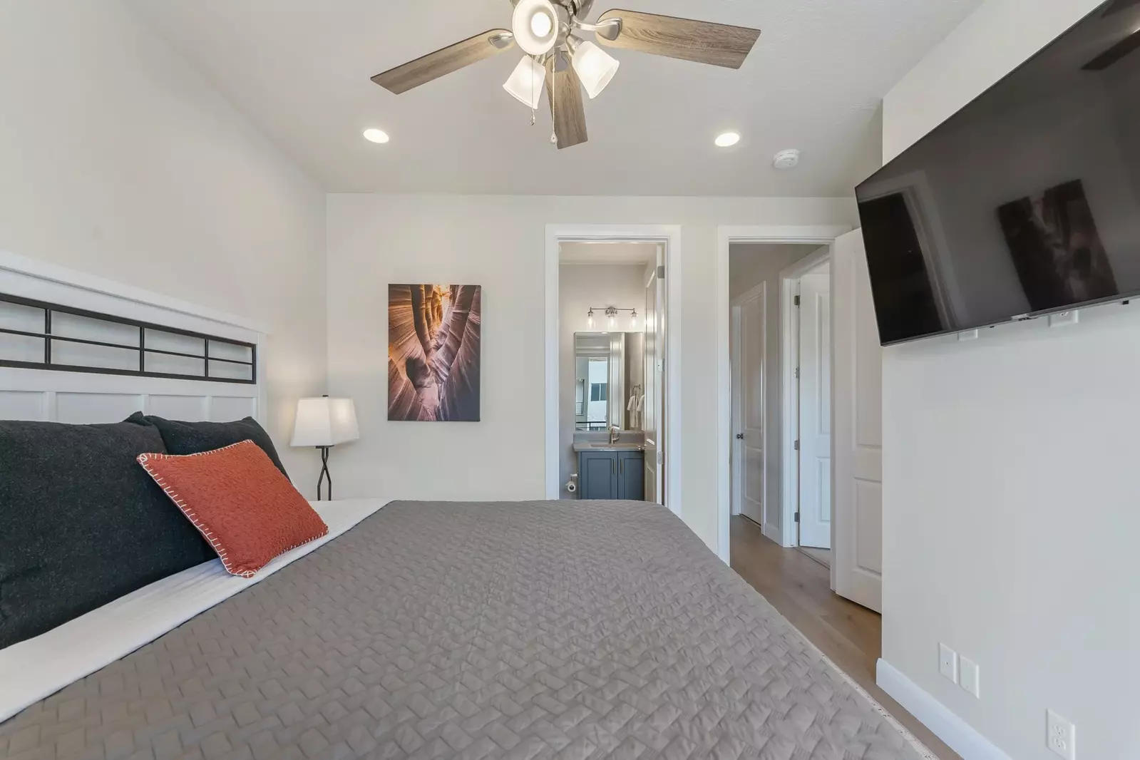 King bedroom