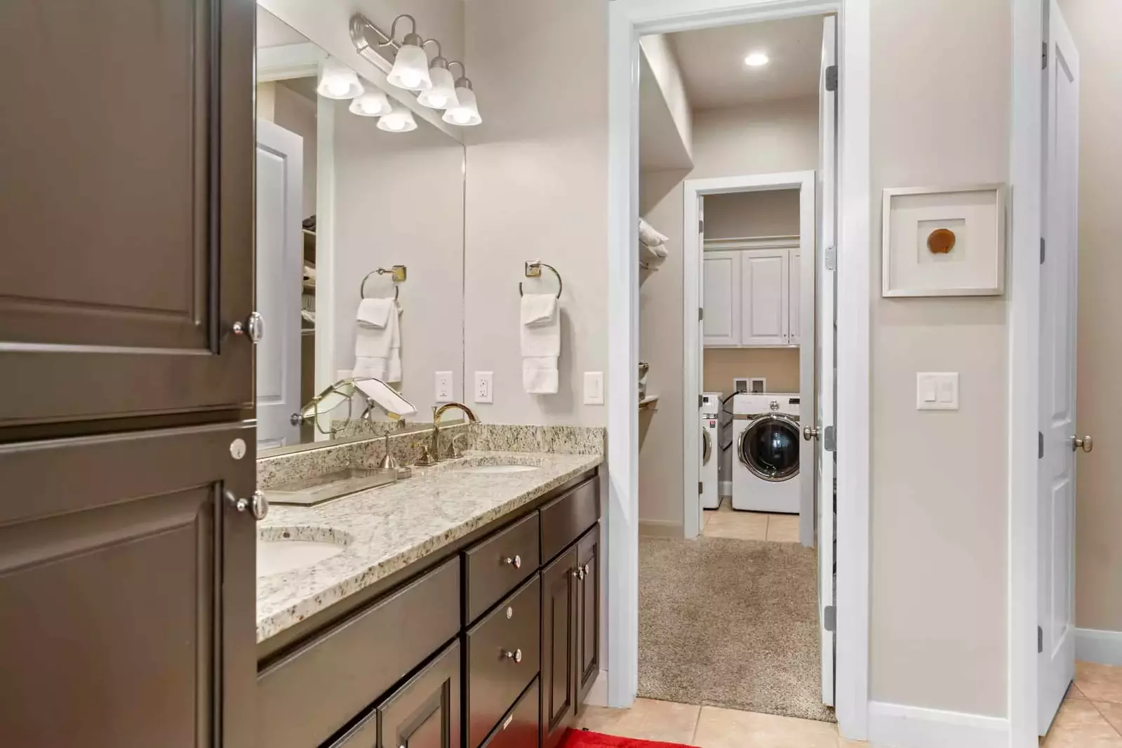 Master Bedroom 1 Bathroom