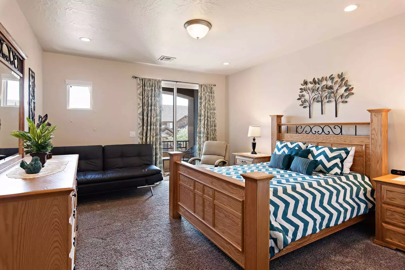 King Bedroom