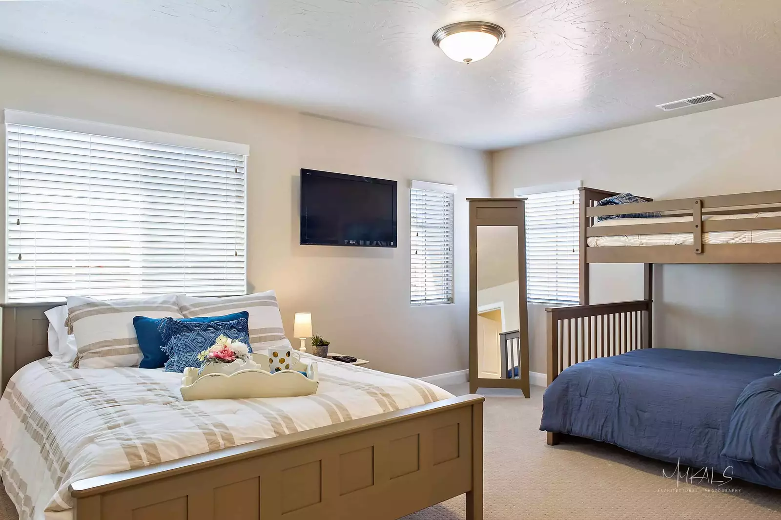 Queen Bedroom with Twin/Full Bunk