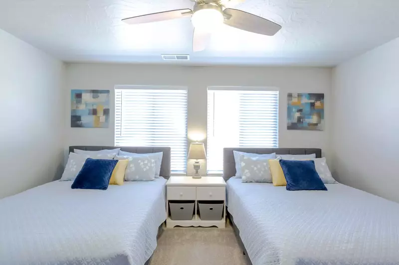 Queen Bedroom
