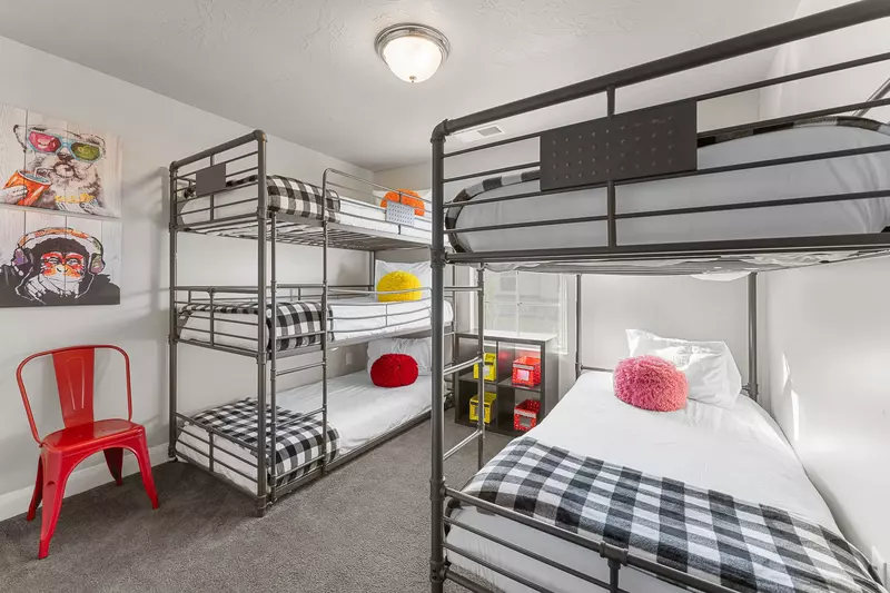Twin/Twin Bunk and Twin/Twin/Twin Bunk