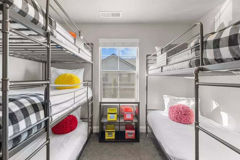 Twin/Twin Bunk and Twin/Twin/Twin Bunk