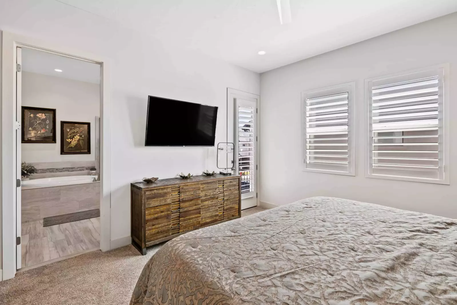 King Bedroom