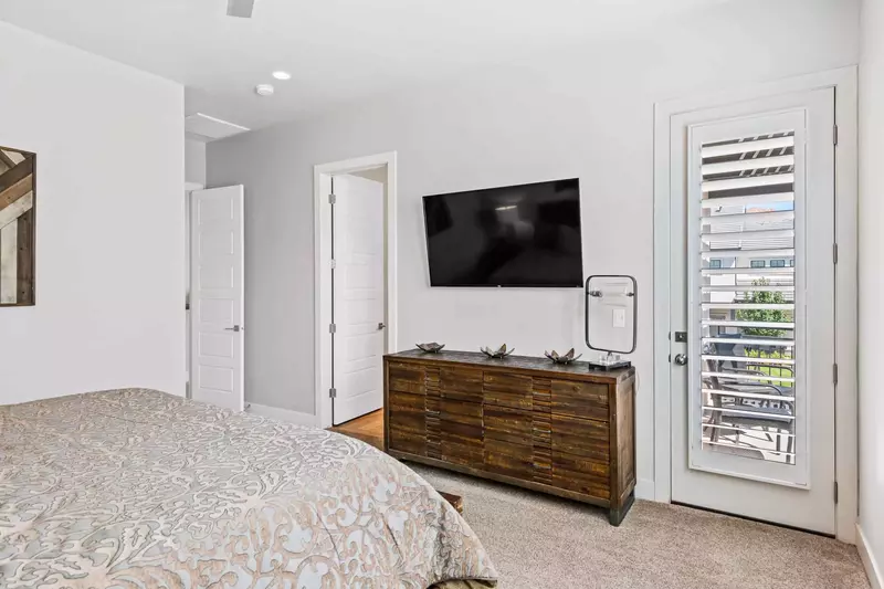King Bedroom