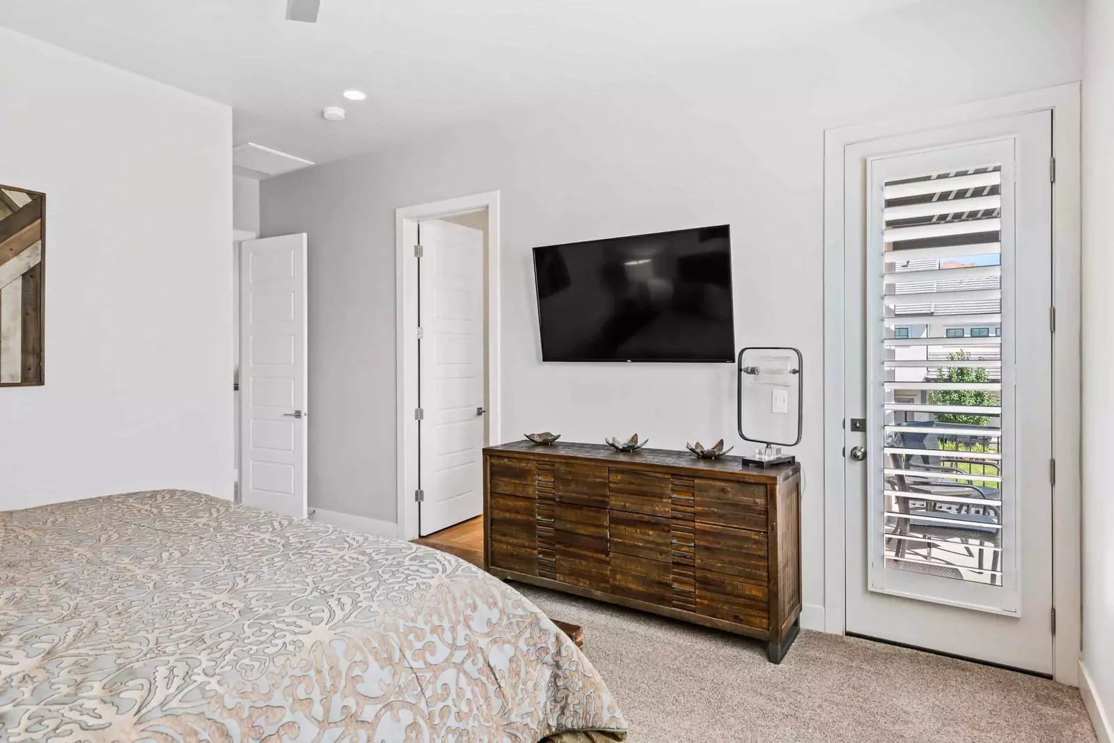 King Bedroom