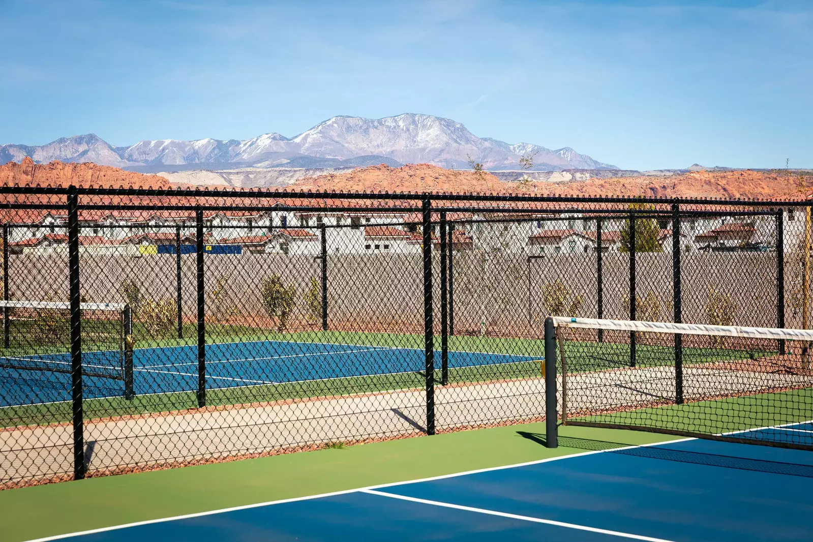 Community Pickleball Courts
