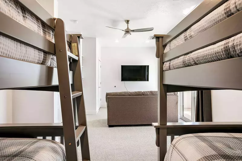 Full/Full Bunks