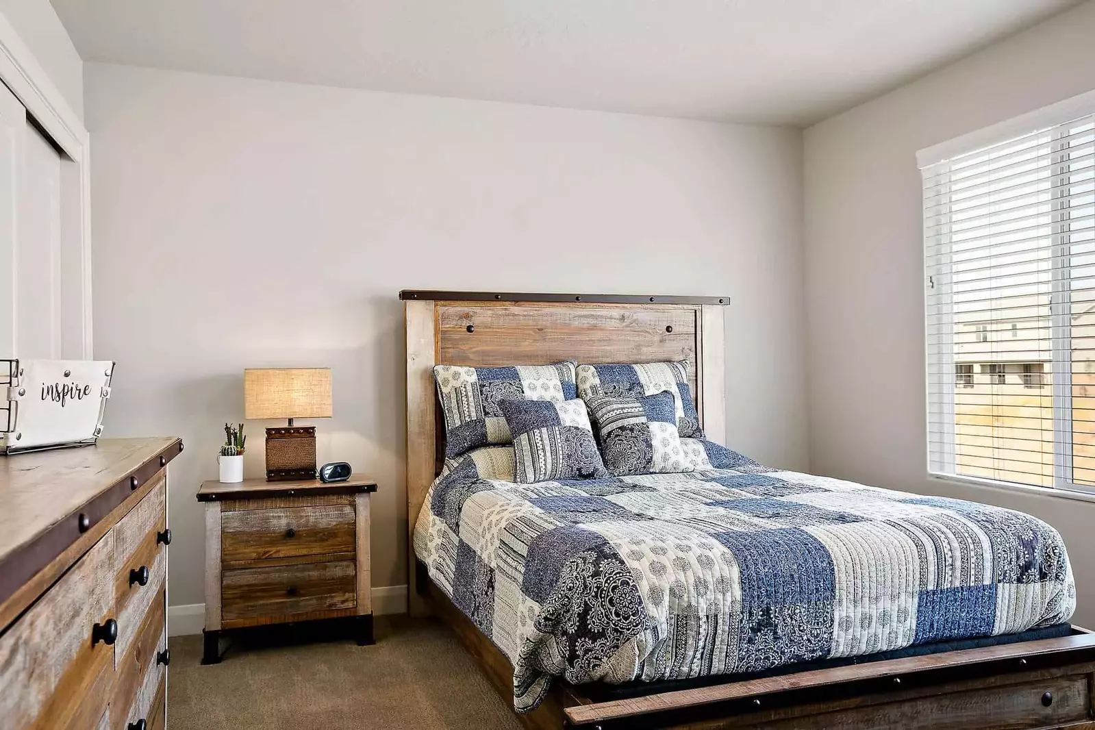 Queen Bed