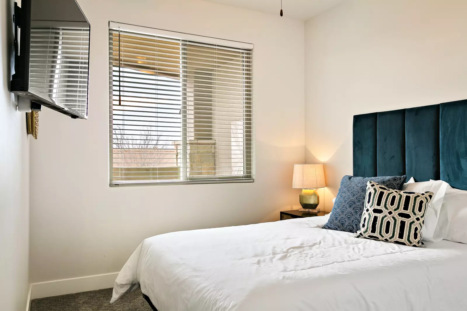 Queen Bedroom