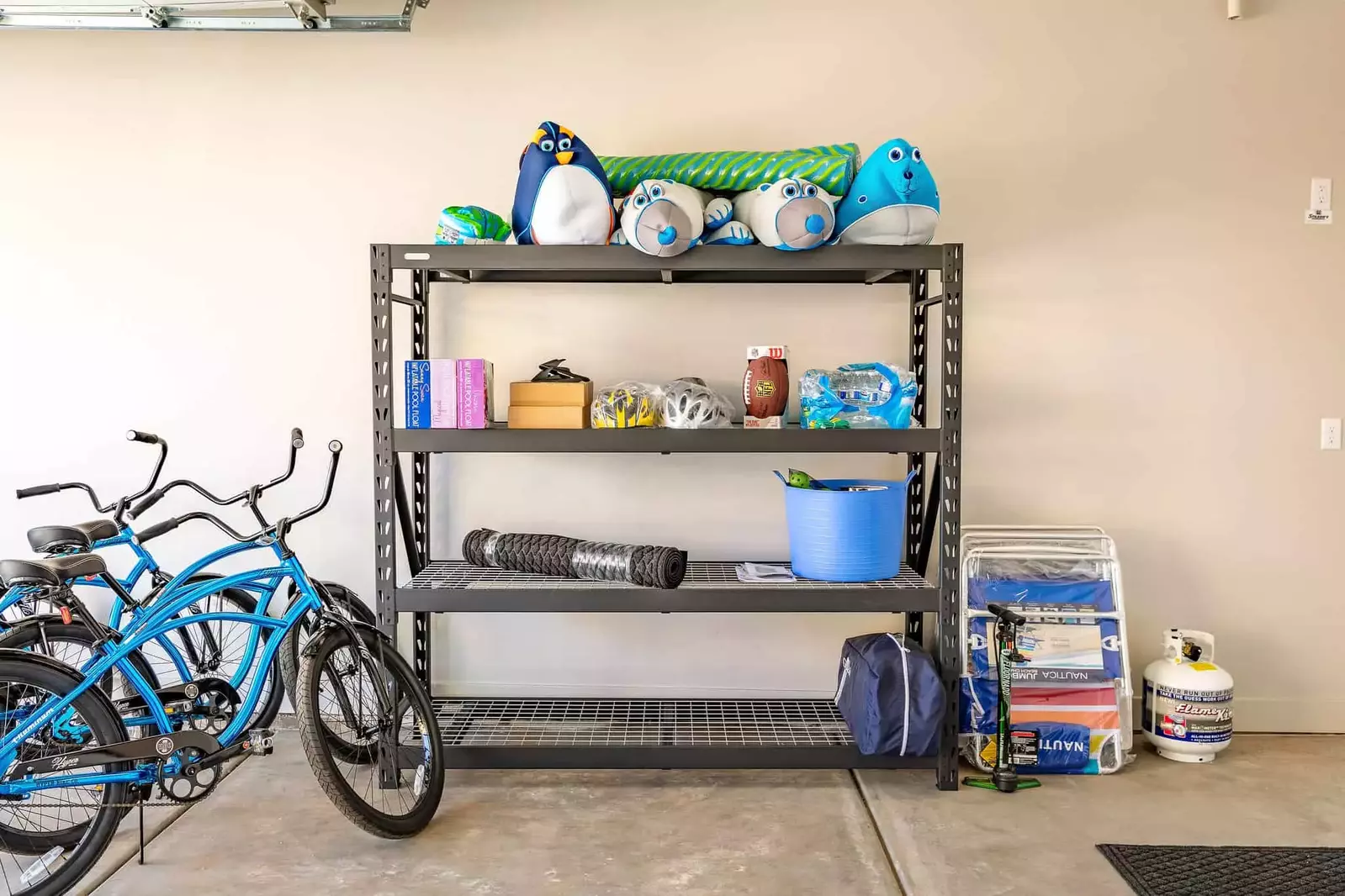 Garage with bikes