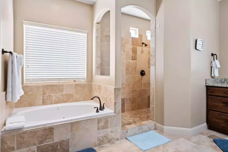 Master Bath