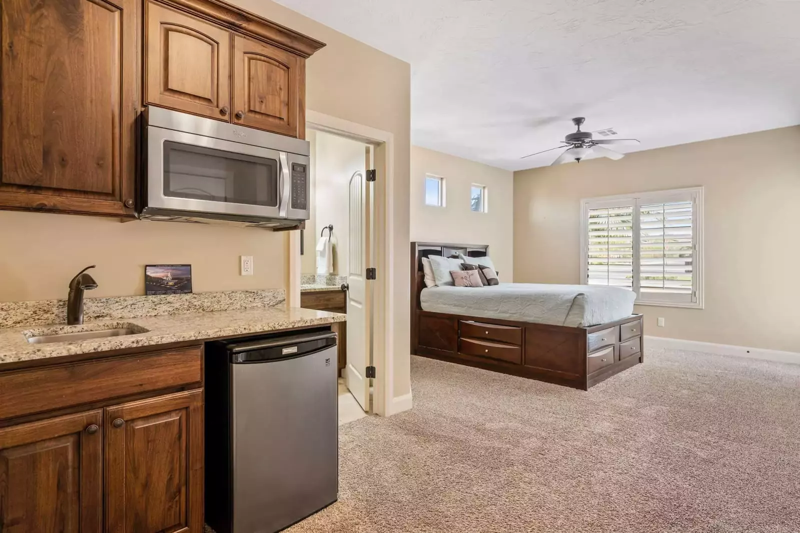 Kitchenette